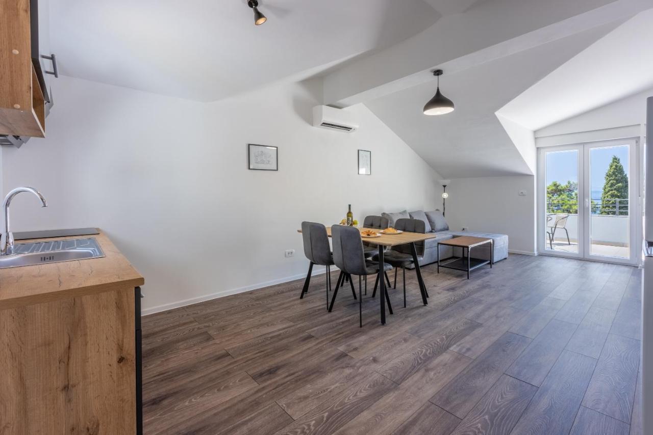 Luxury Apartments Lovorka 3 & 4***/**** セルツェ エクステリア 写真